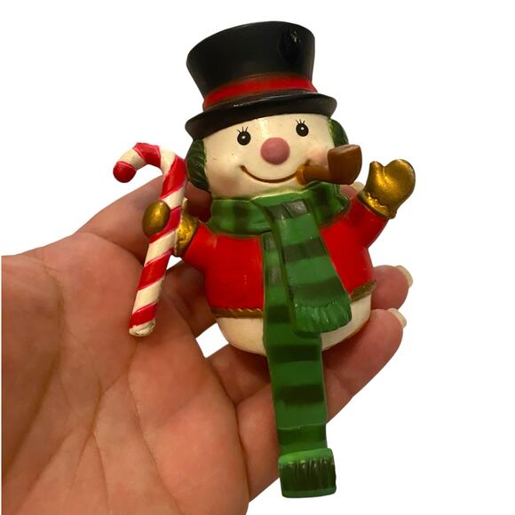 Set of TWO 4" Tall Adorable Vintage Hard Plastic Christmas Stocking Hangers - Picture 7 of 13